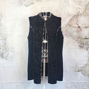 Rain+Rose black velvet floral jaquered vest Women's Size M